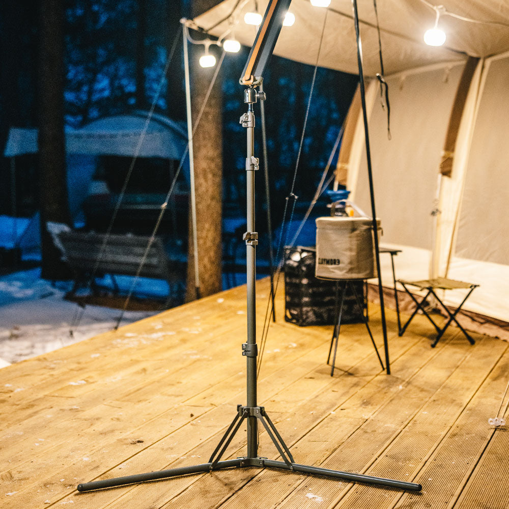 TRIPOD STAND